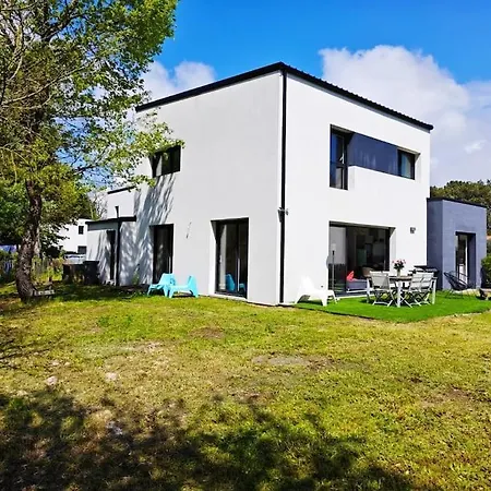 Holiday home Veritable Cocon Pres De La 4 Etoiles Saint-Hilaire-de-Riez